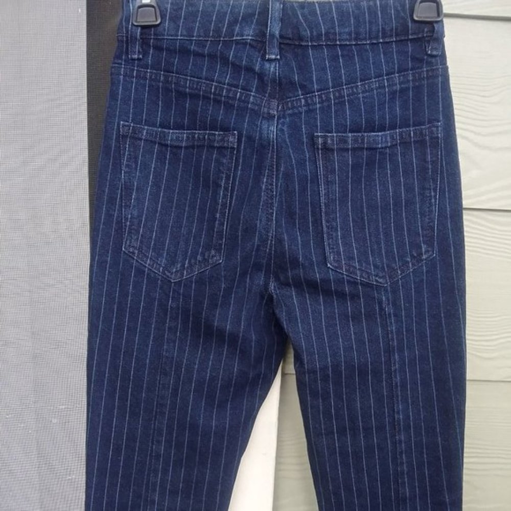 NEW Lot of 2 ASOS High Rise Jeans-Size 4 👖 - Picture 12 of 13